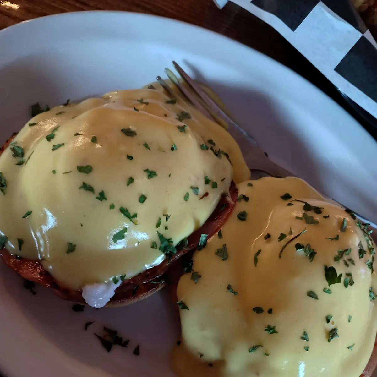 Eggs Benedict