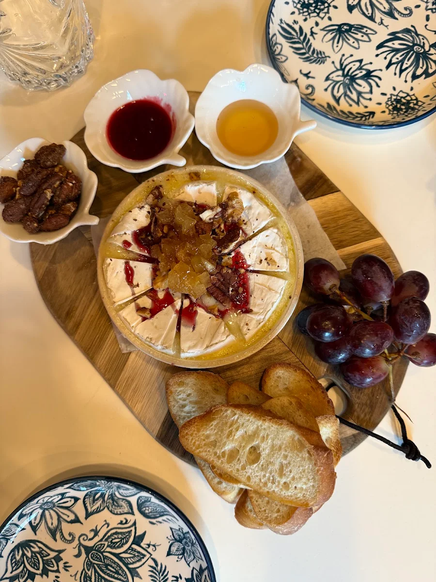 Baked Brie, Bibi Bistro