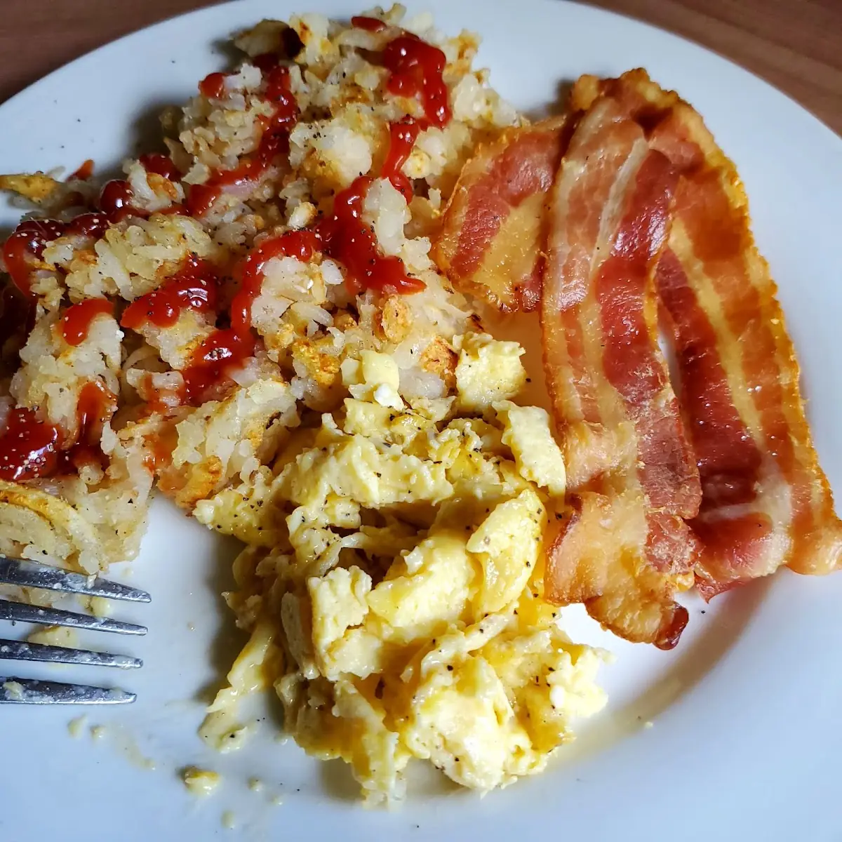 Scrambled Eggs Crispy Bacon