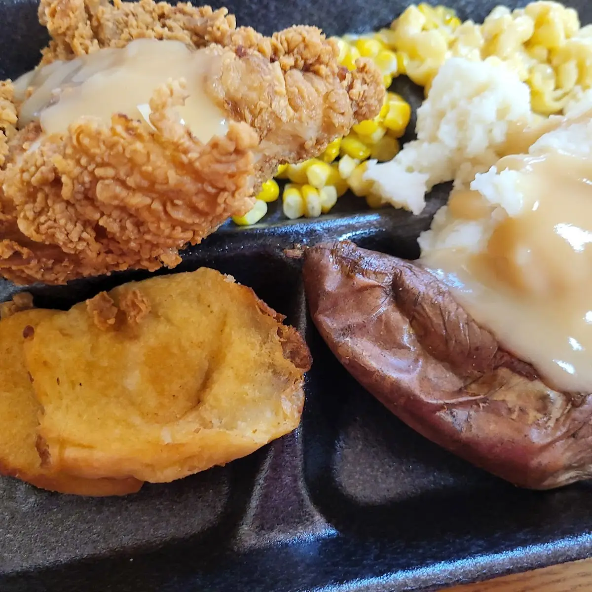 Chicken Sweet Potato Mashed Potatoes Garlic Toast
