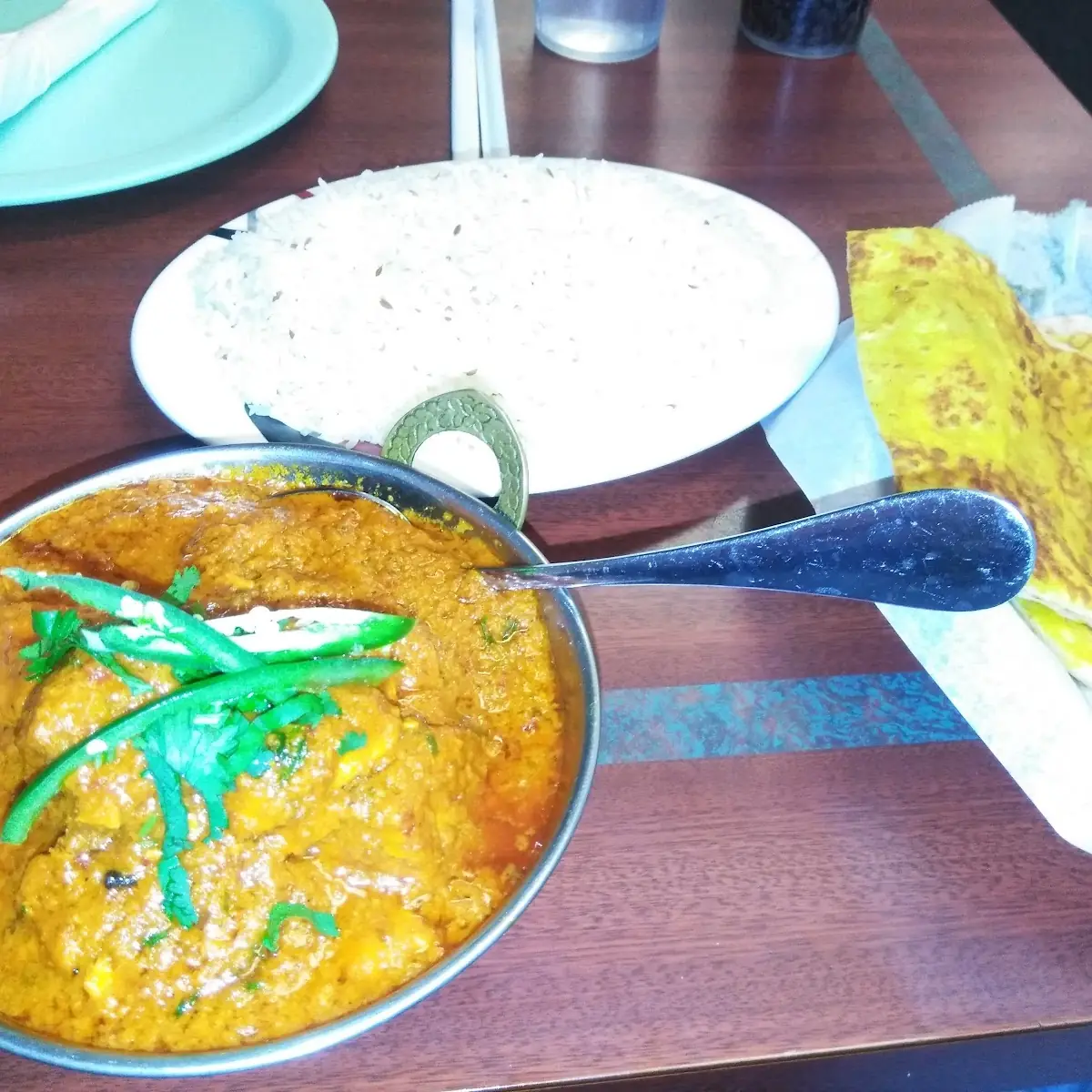 Chicken Vindaloo with Garlic Naan