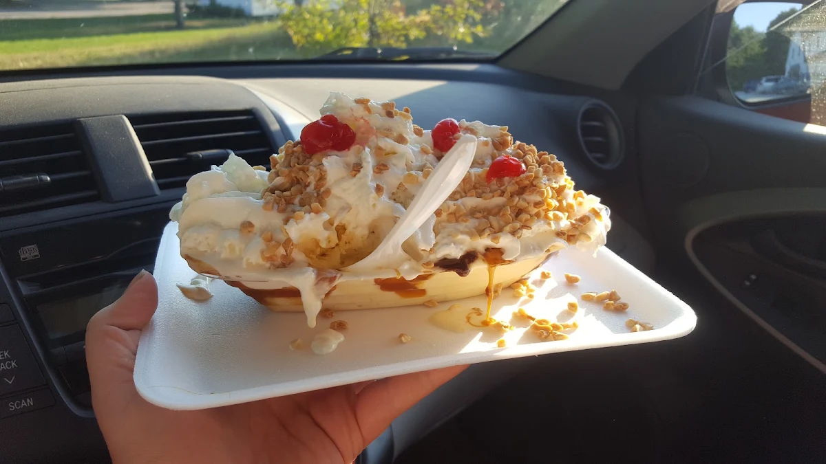 Small Banana Split