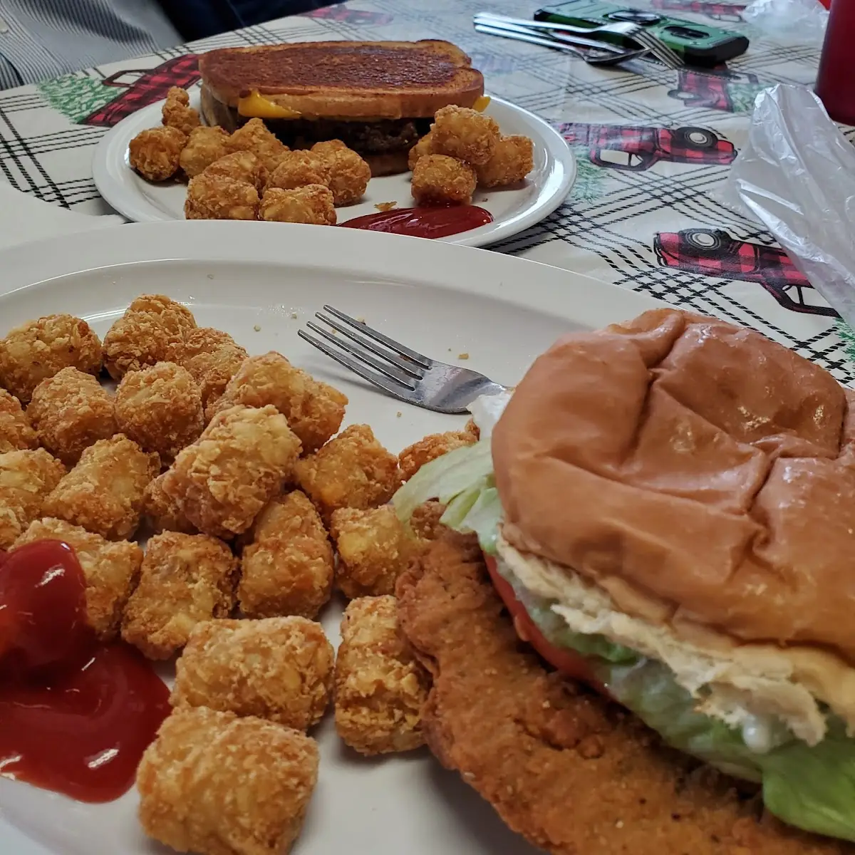 Steak Sandwich with Tater Tots