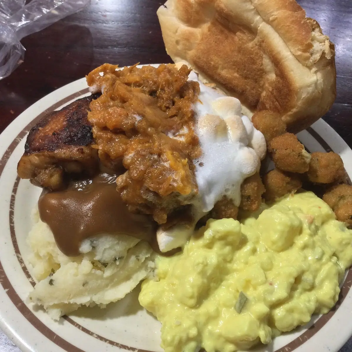 Wood Grill Buffet Plate