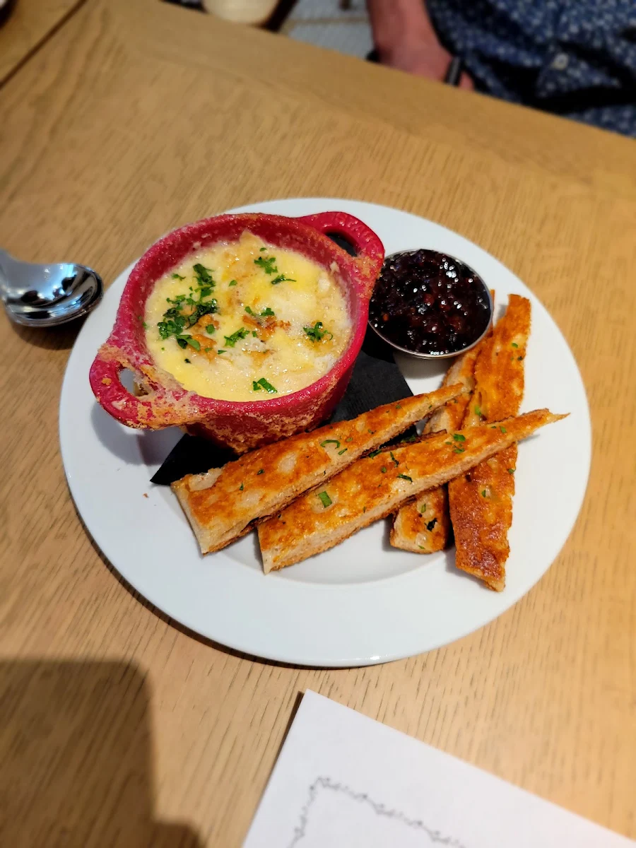 Baked Camembert