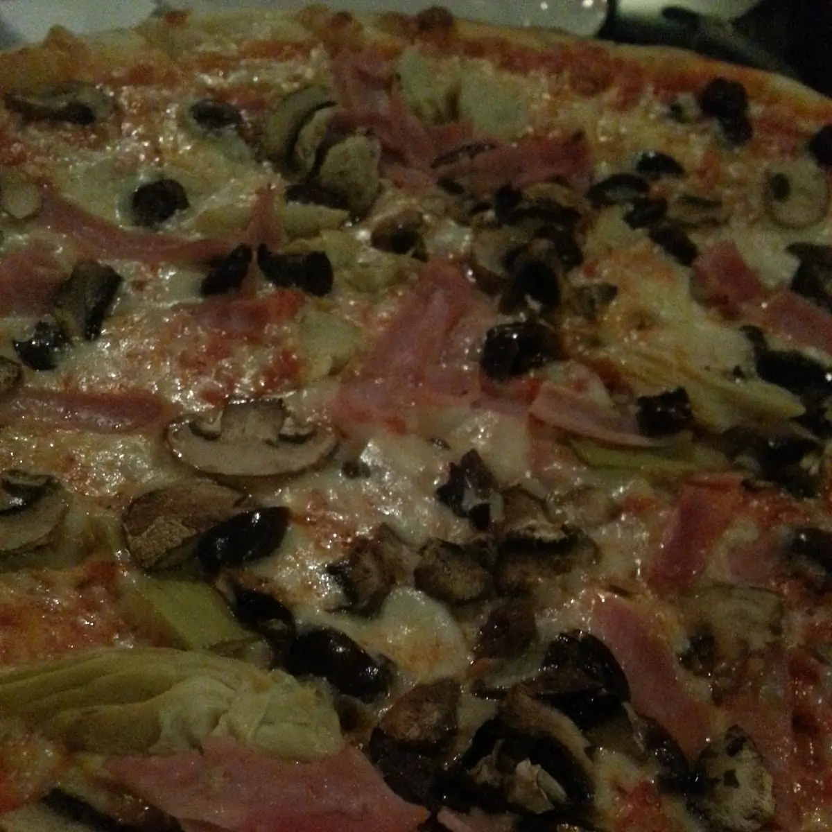 Capricciosa Pizza