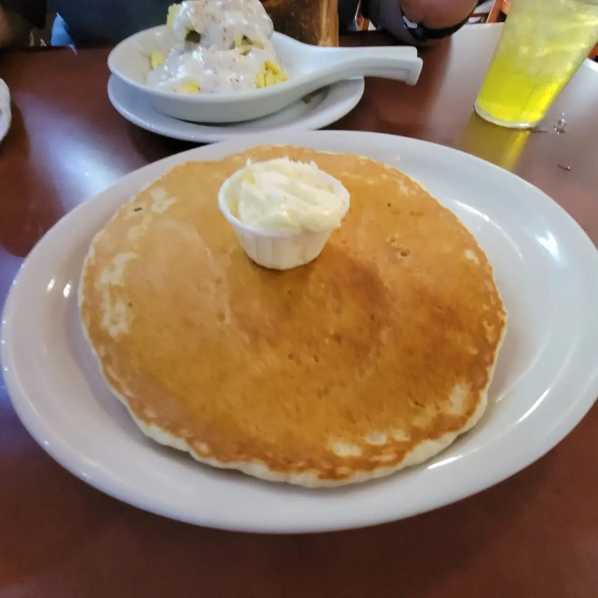 2 Large Pancakes