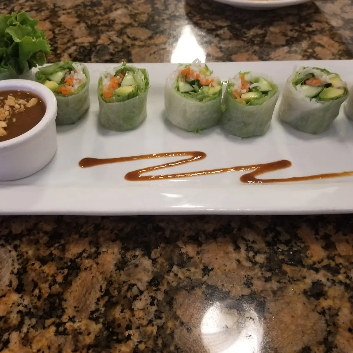 A2. Fresh Salad Roll with Shrimp