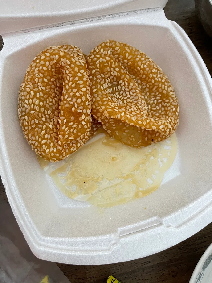 Deep-Fried Sesame Ball