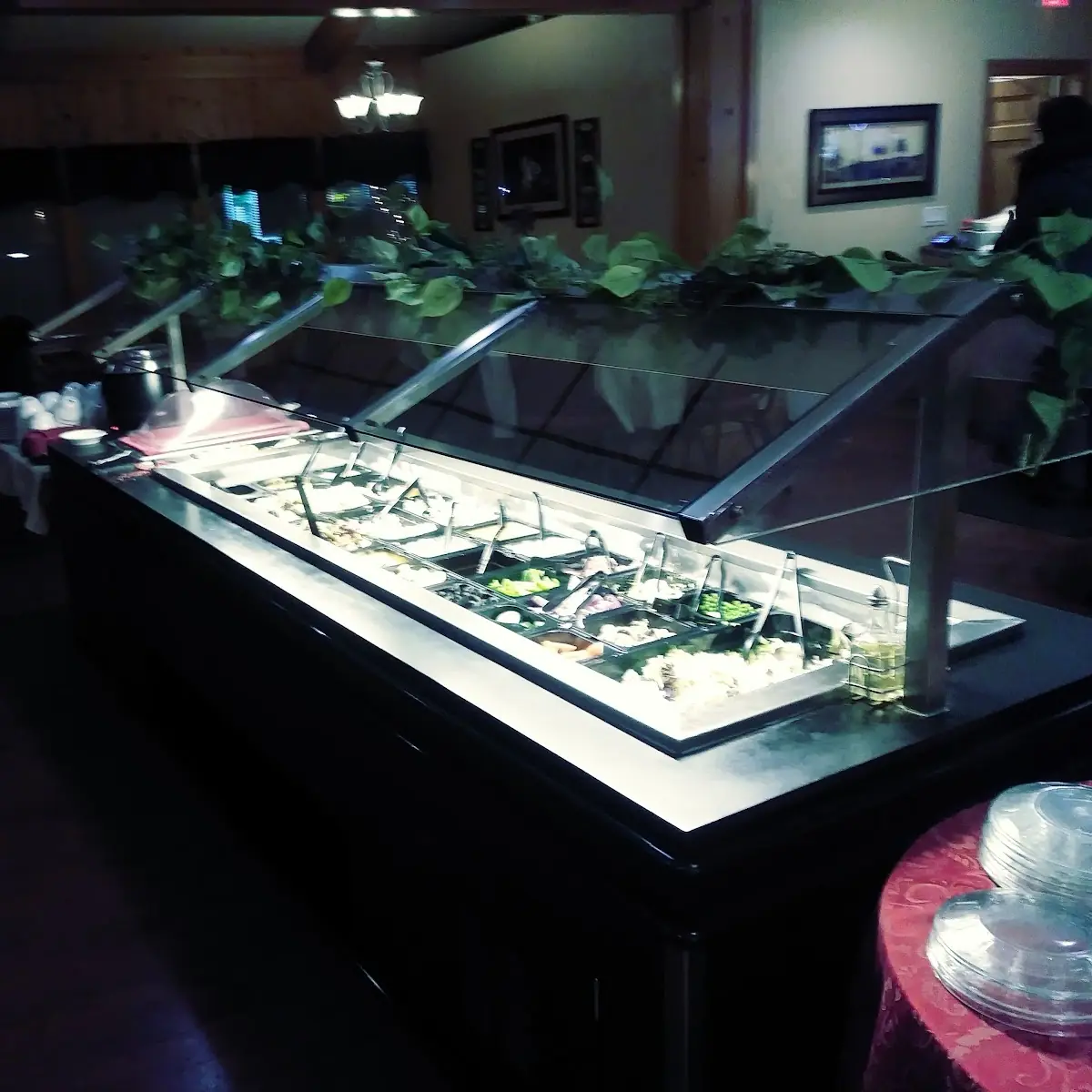 Salad Bar and Chilli Cracker Bar