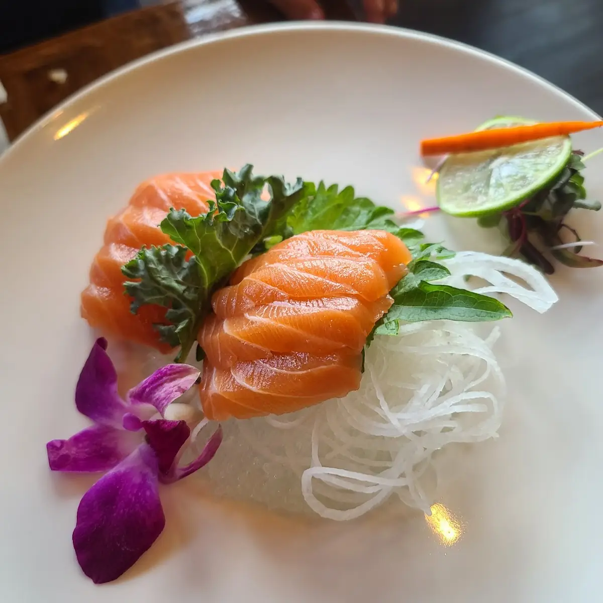 (L) Sashimi Combo