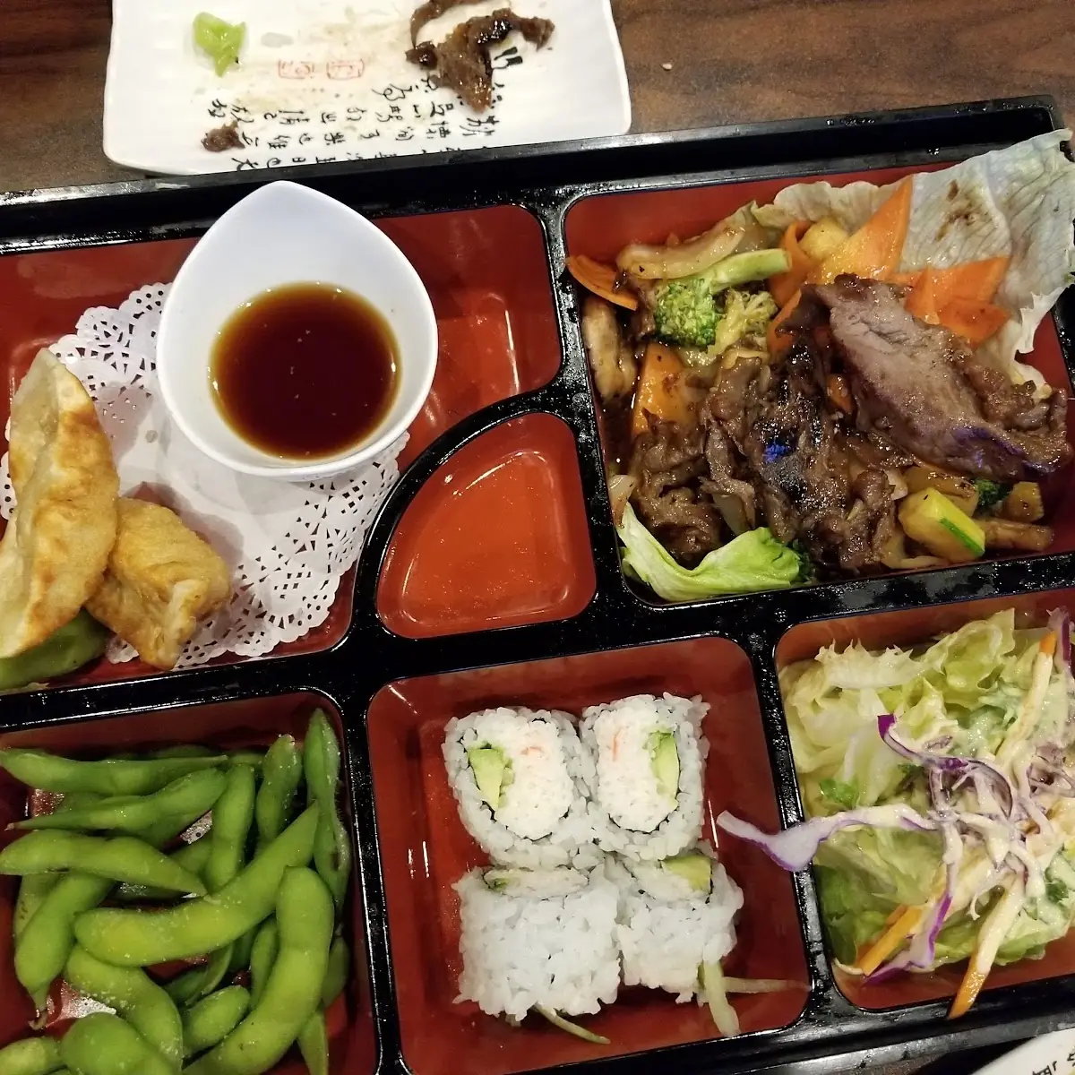 Lunch Sushi Sashimi Bento