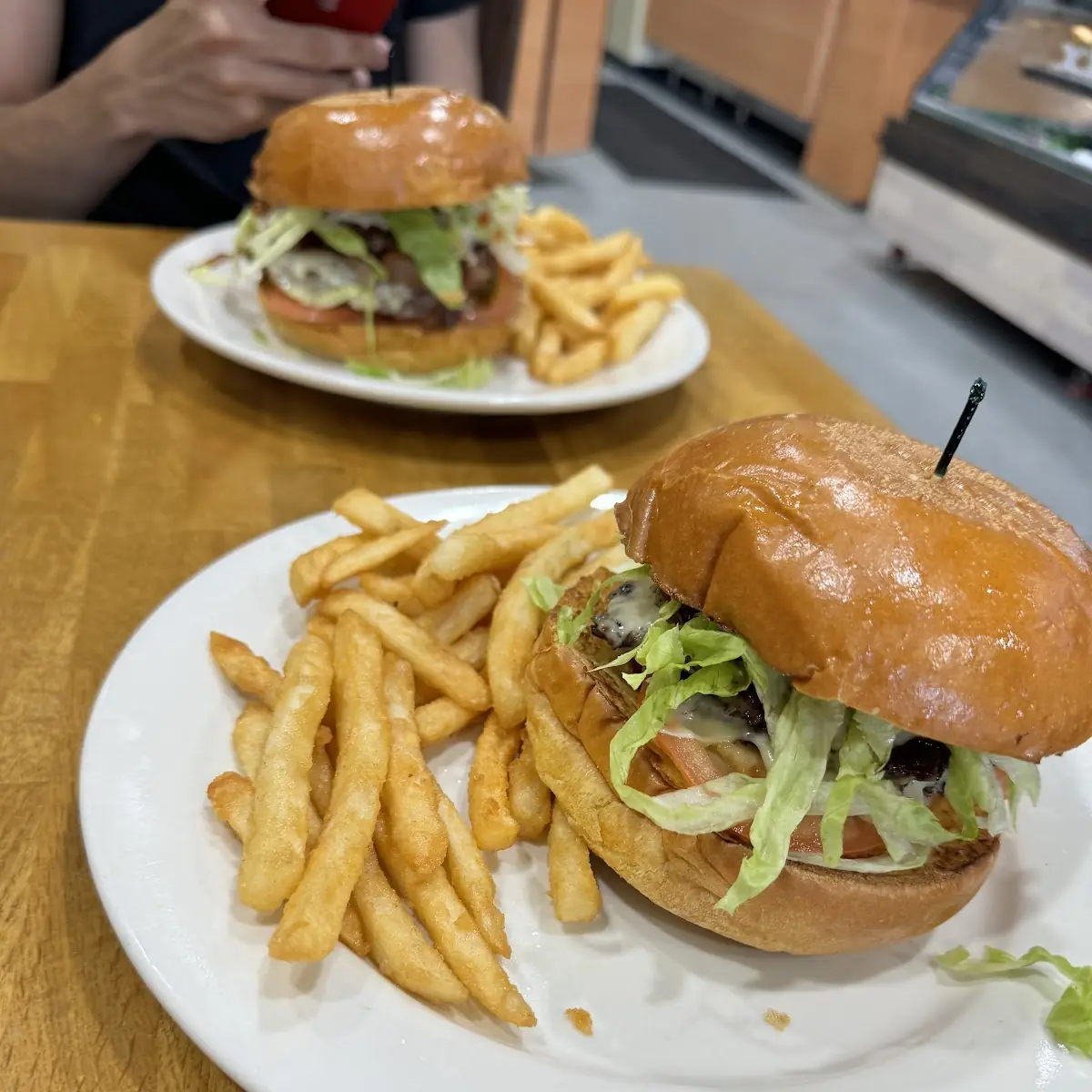 Double Hamburger W/ Fries