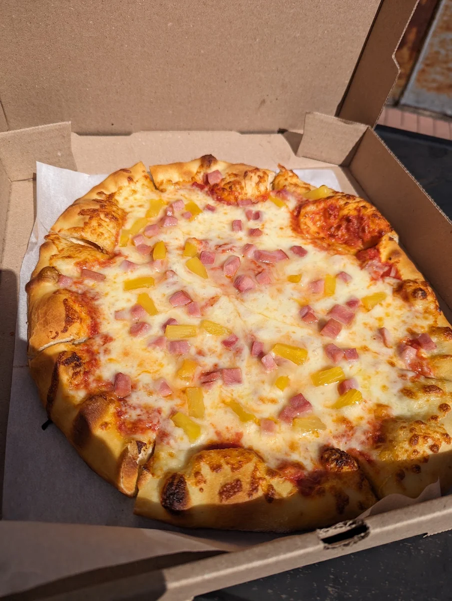 Hawaiian Pizza