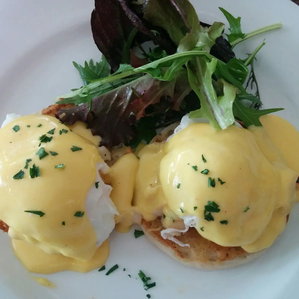 Eggs Benedict