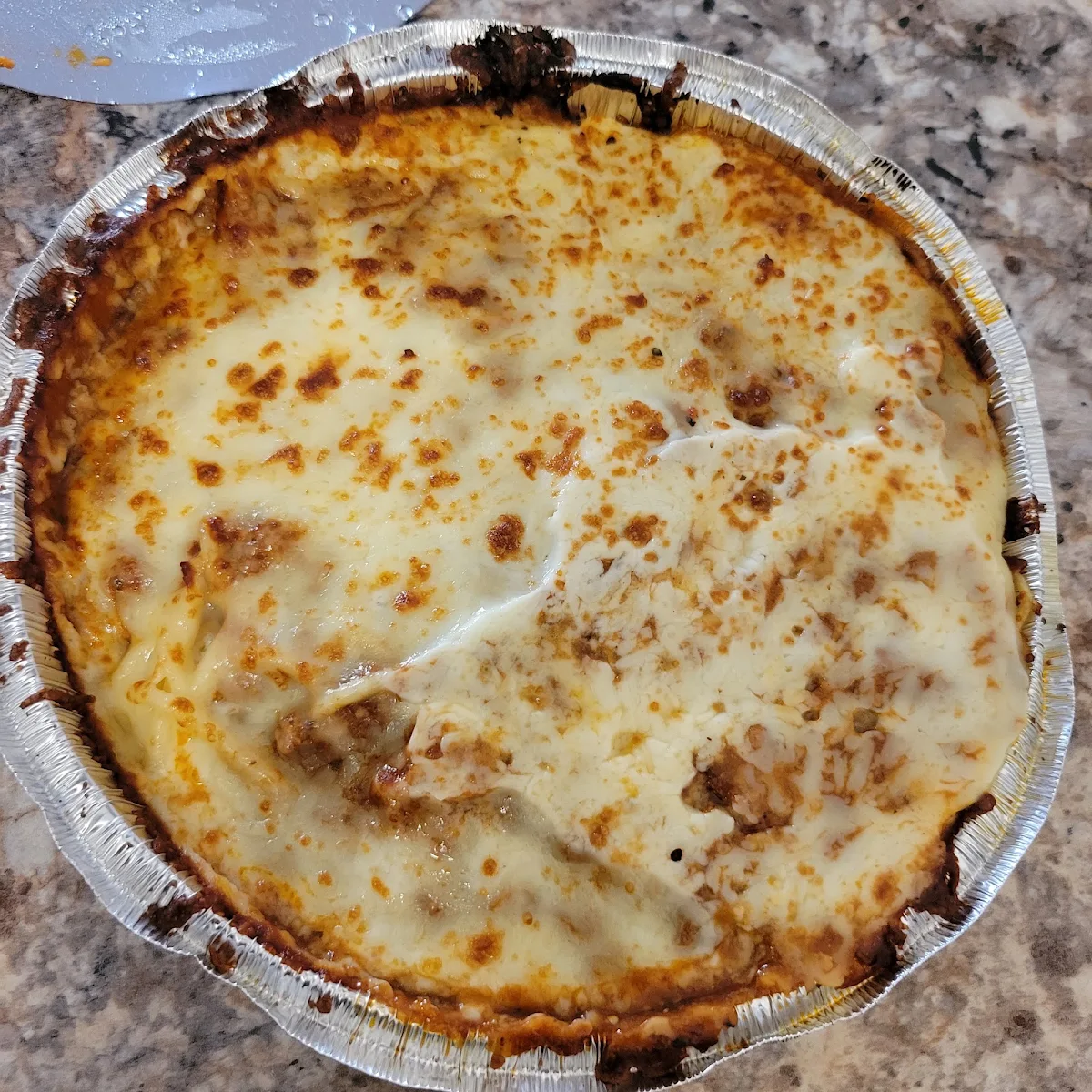 Highlights, Theos Pizzeria