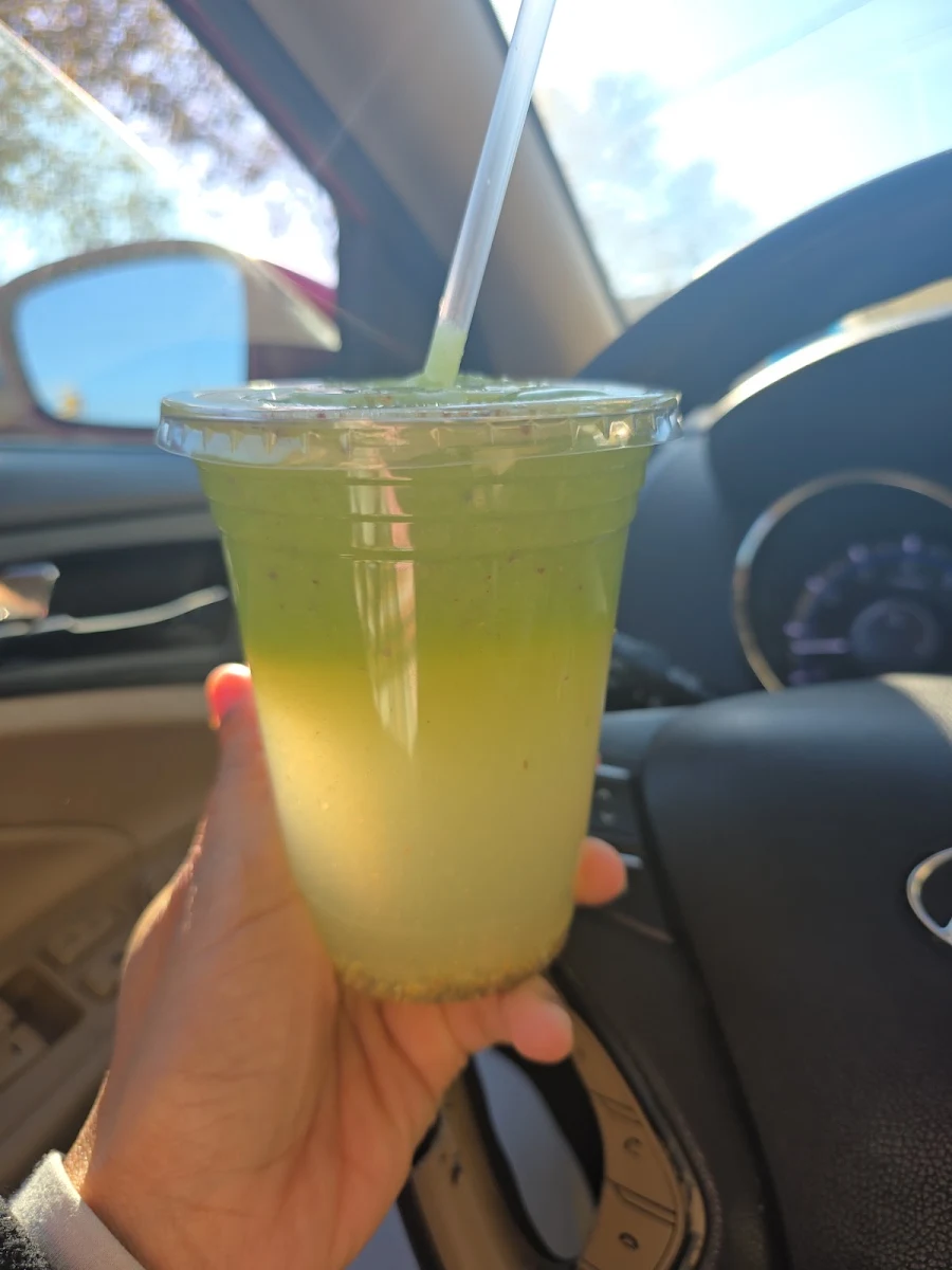 Pineapple Refresher Juice