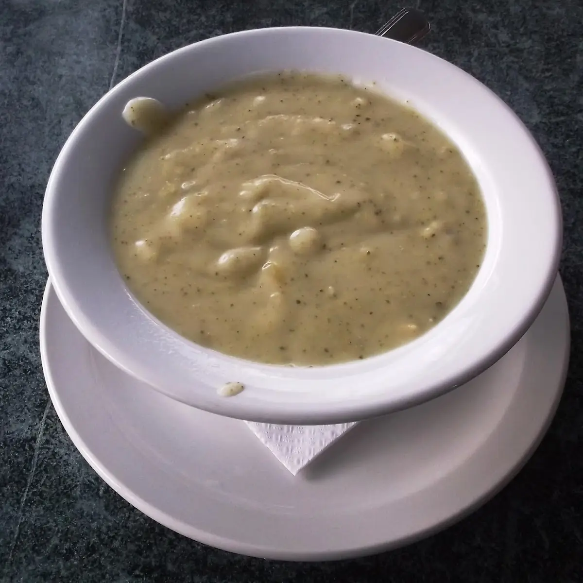 Crème de Brocoli, Kirks burgers