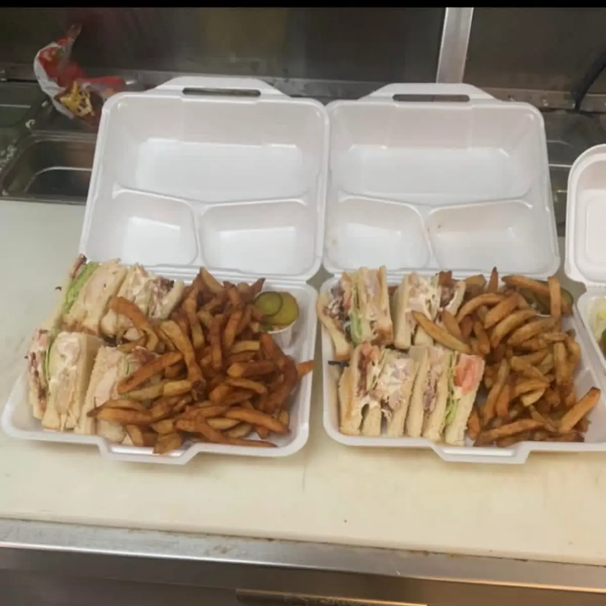 Highlights, Kirks burgers