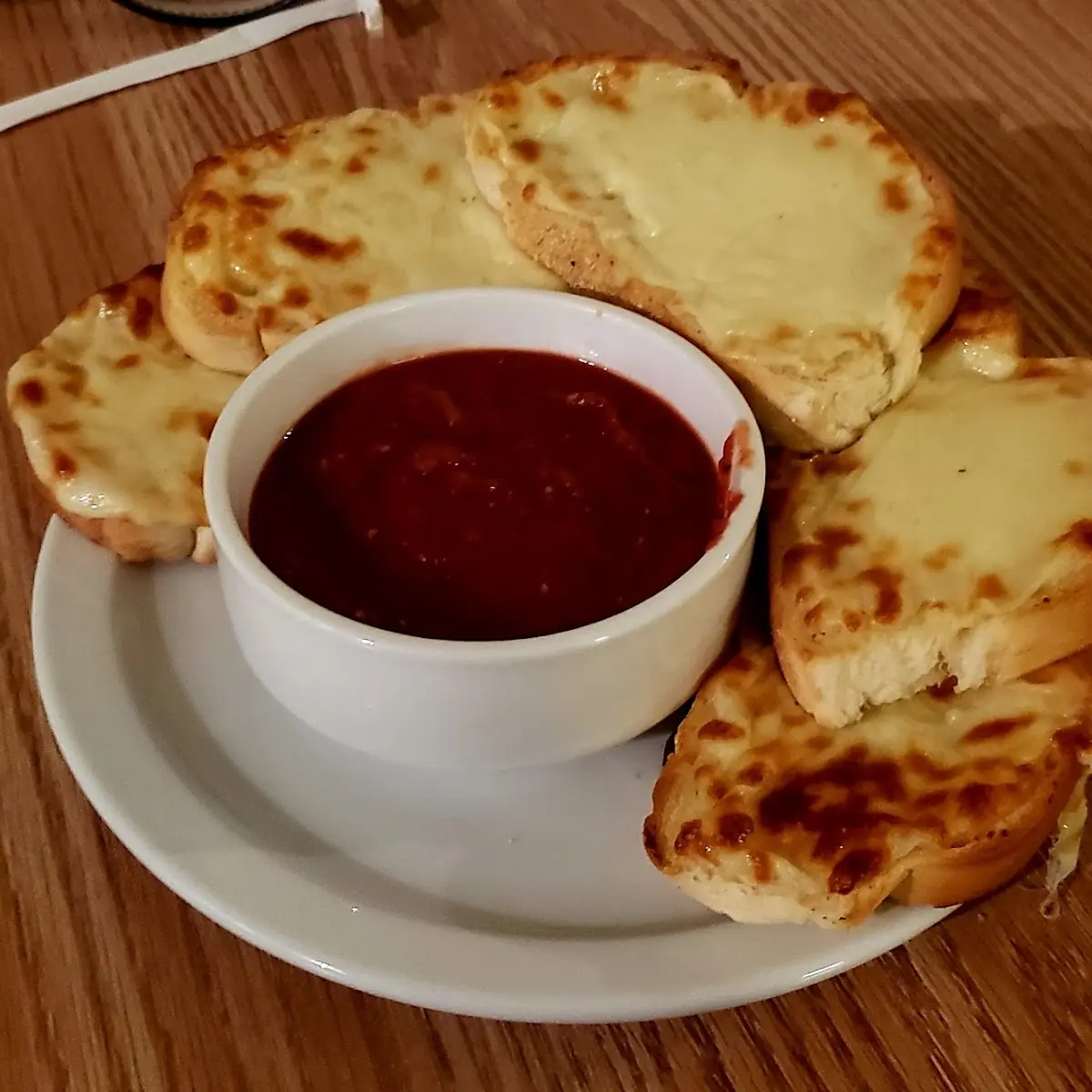 Garlic Cheese Bread