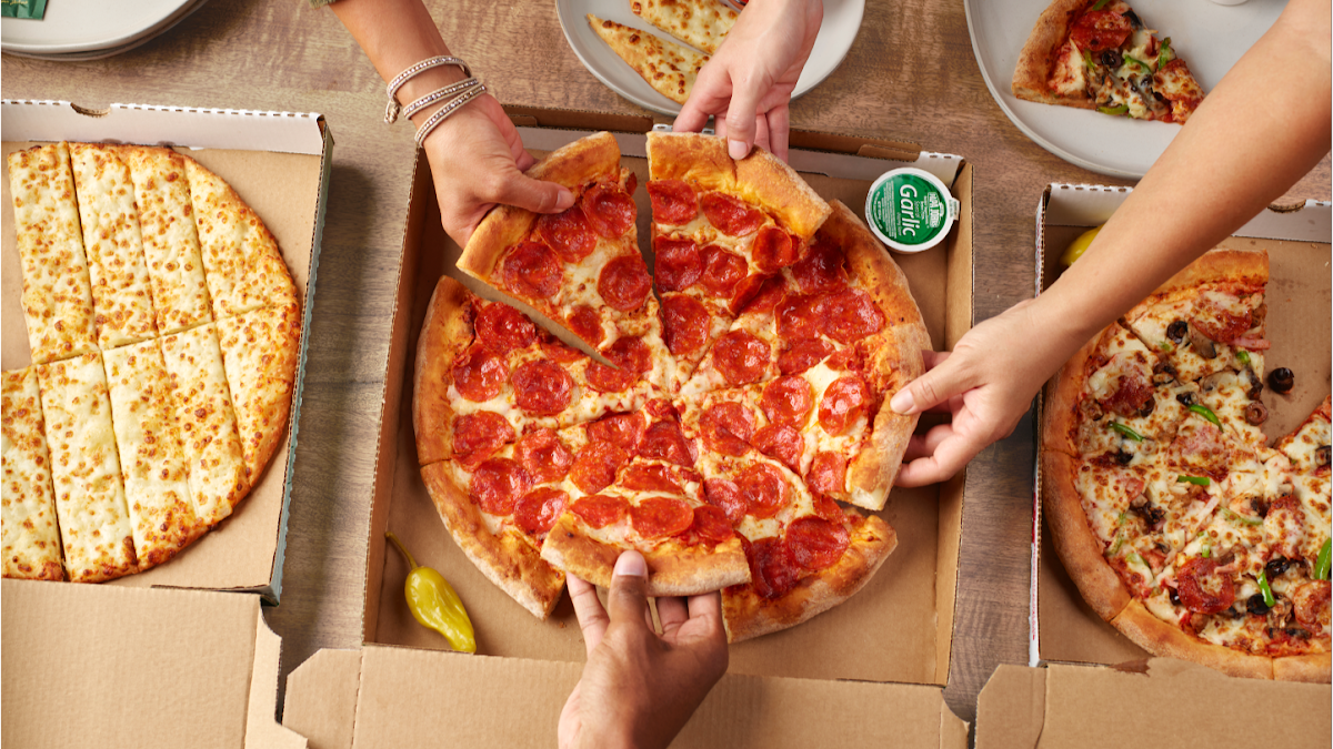Create Your Own Hand Tossed Pizza