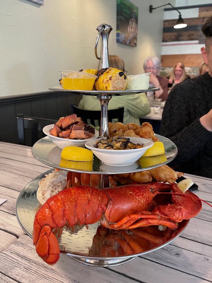 Highlights, Ragged Rocks Gastropub