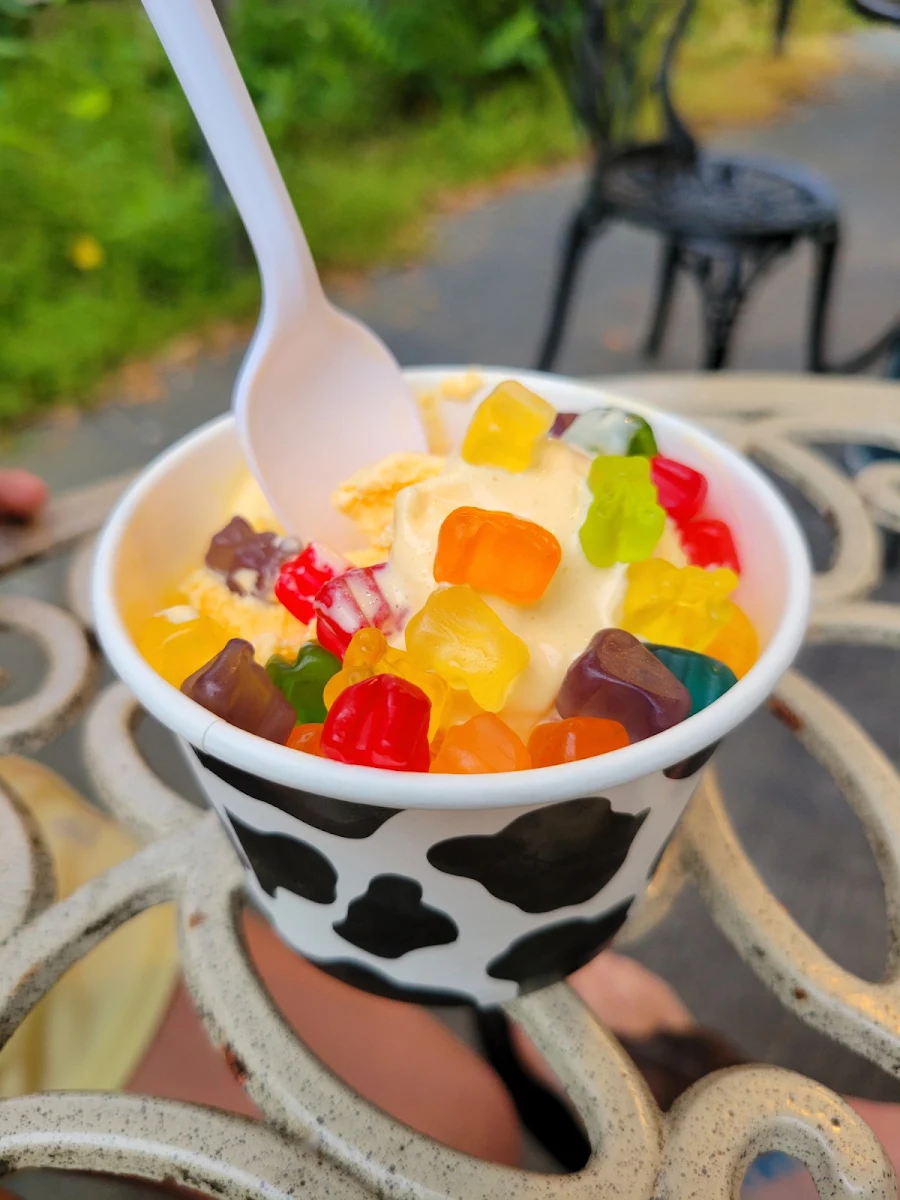 Peach and Gummy Bear Ice Cream