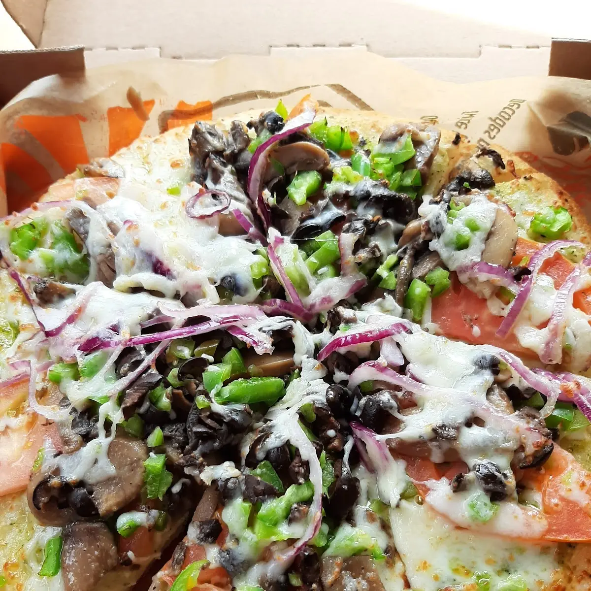 Fresh Veggie Pizza