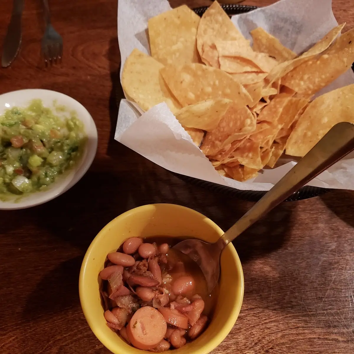 Guacamole Chips