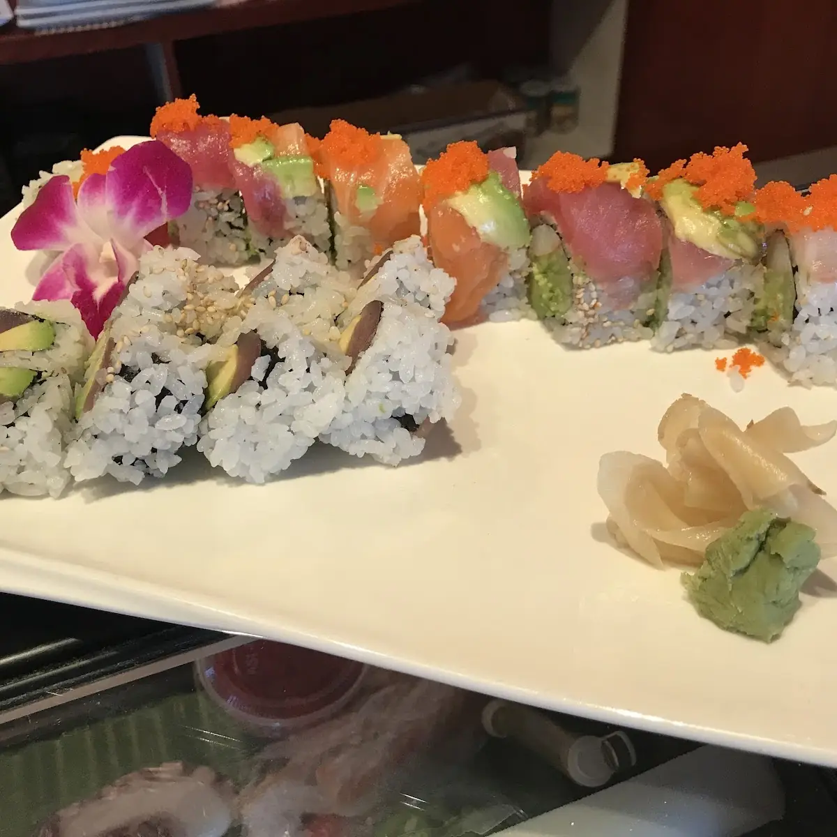 Rainbow Roll Tuna Avocado Roll