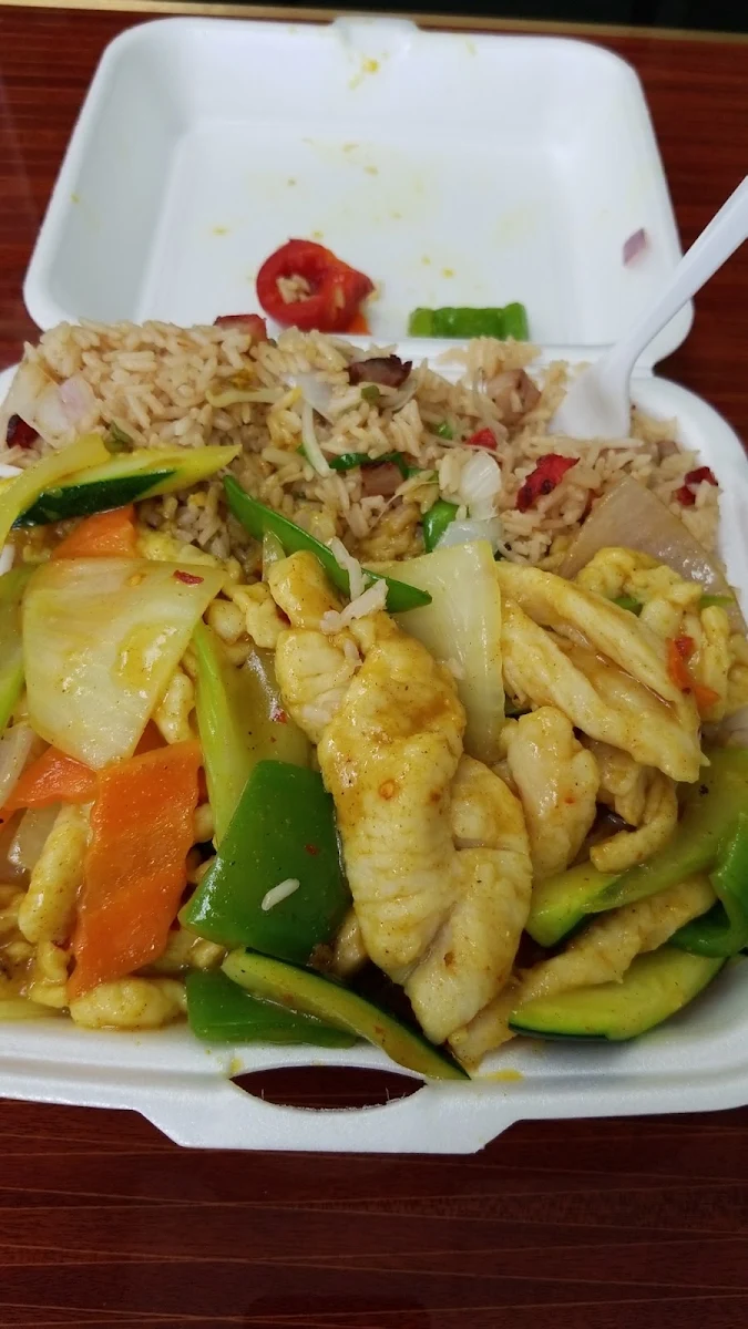 D2. Steamed Bean Curd with Mixed Vegetable 什菜蒸豆腐
