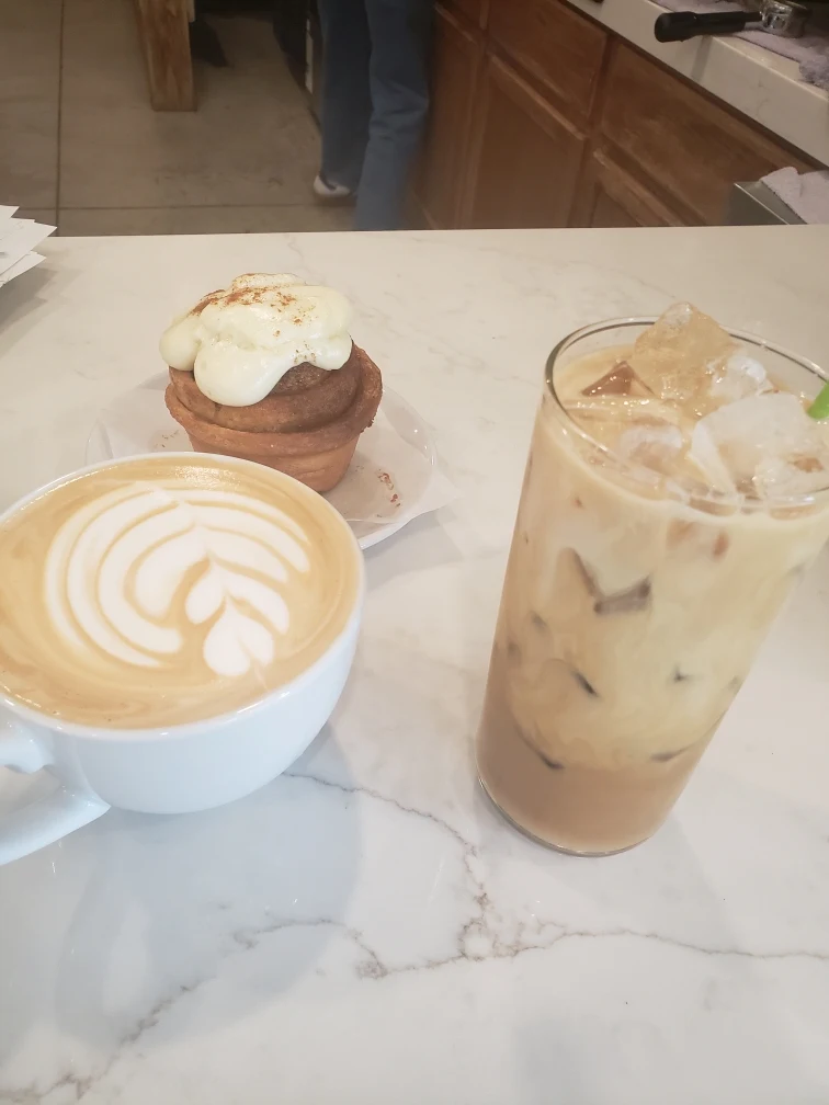 Cream Cheese Cinnamon Roll Latte Cold Brew