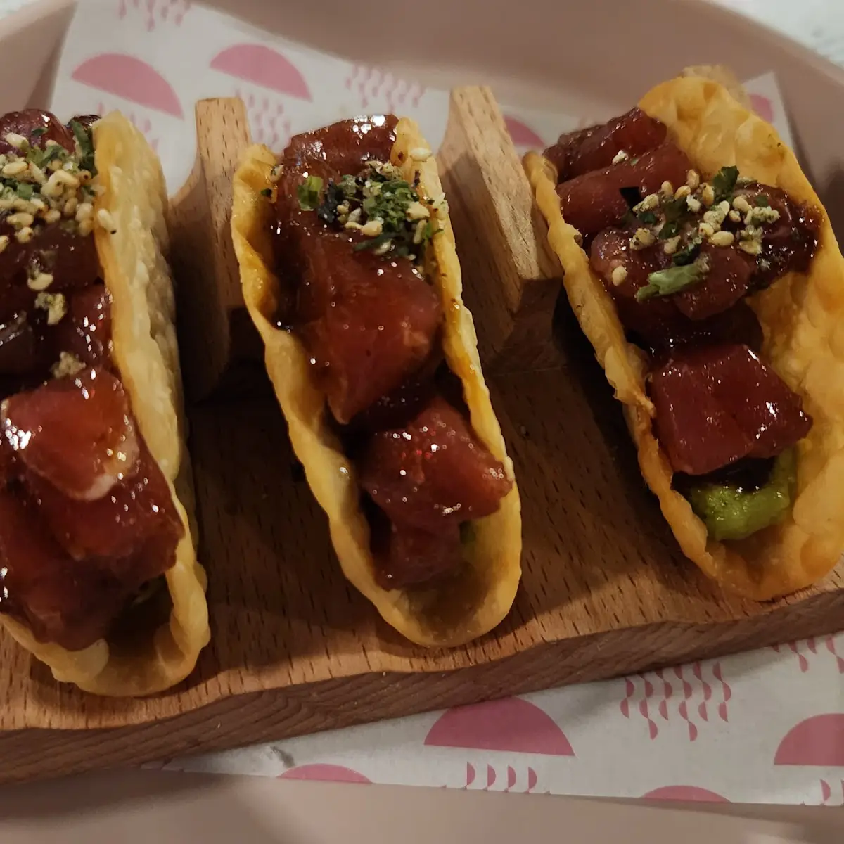 Spicy Tuna Tacos