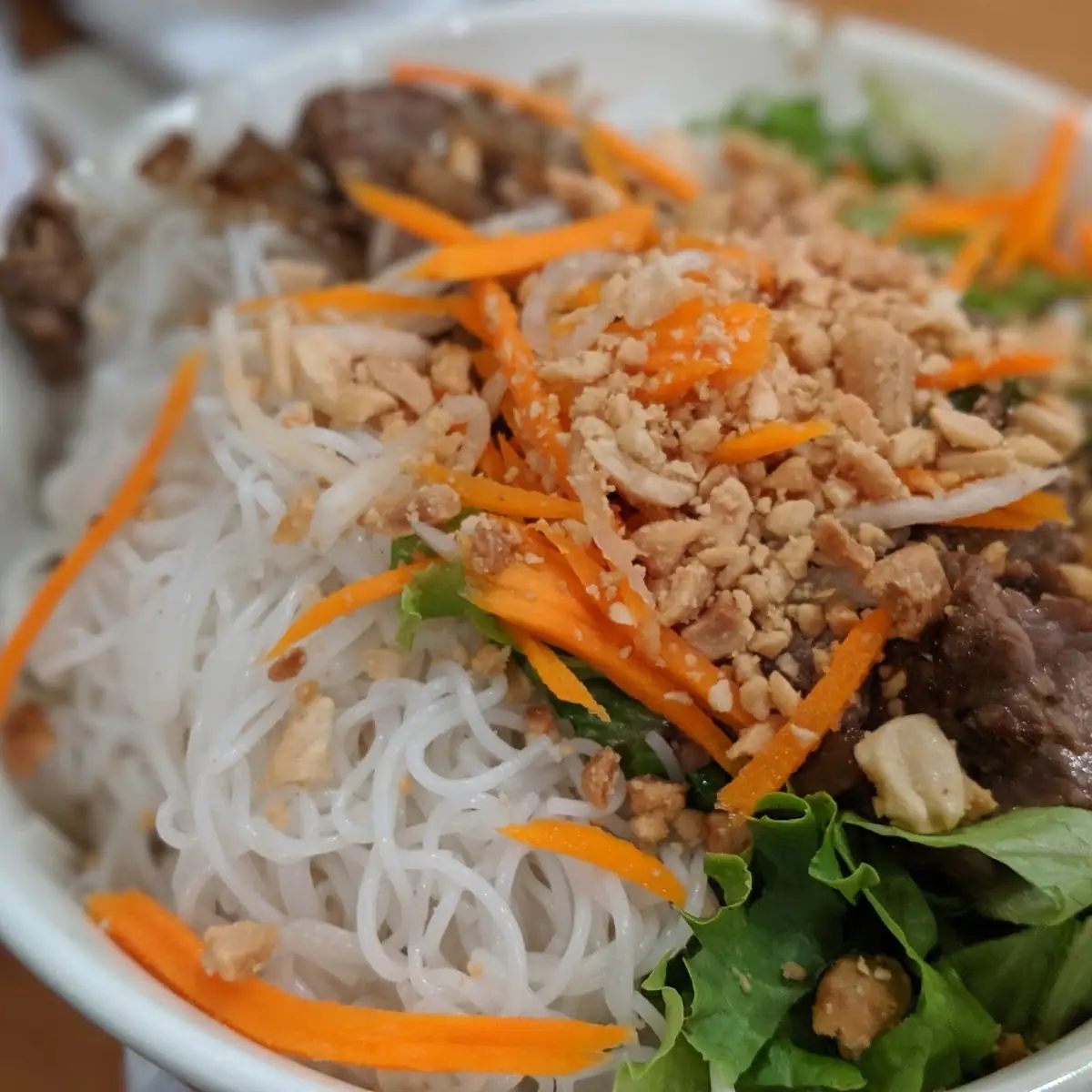 Egg Roll with Vermicelli