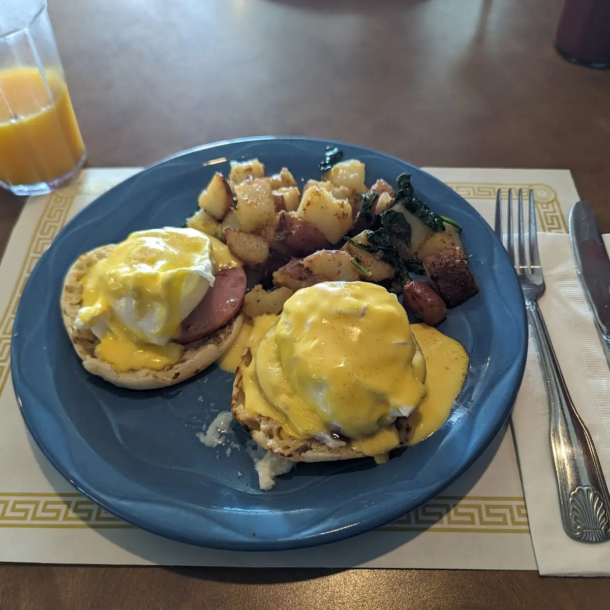 Eggs Benedict