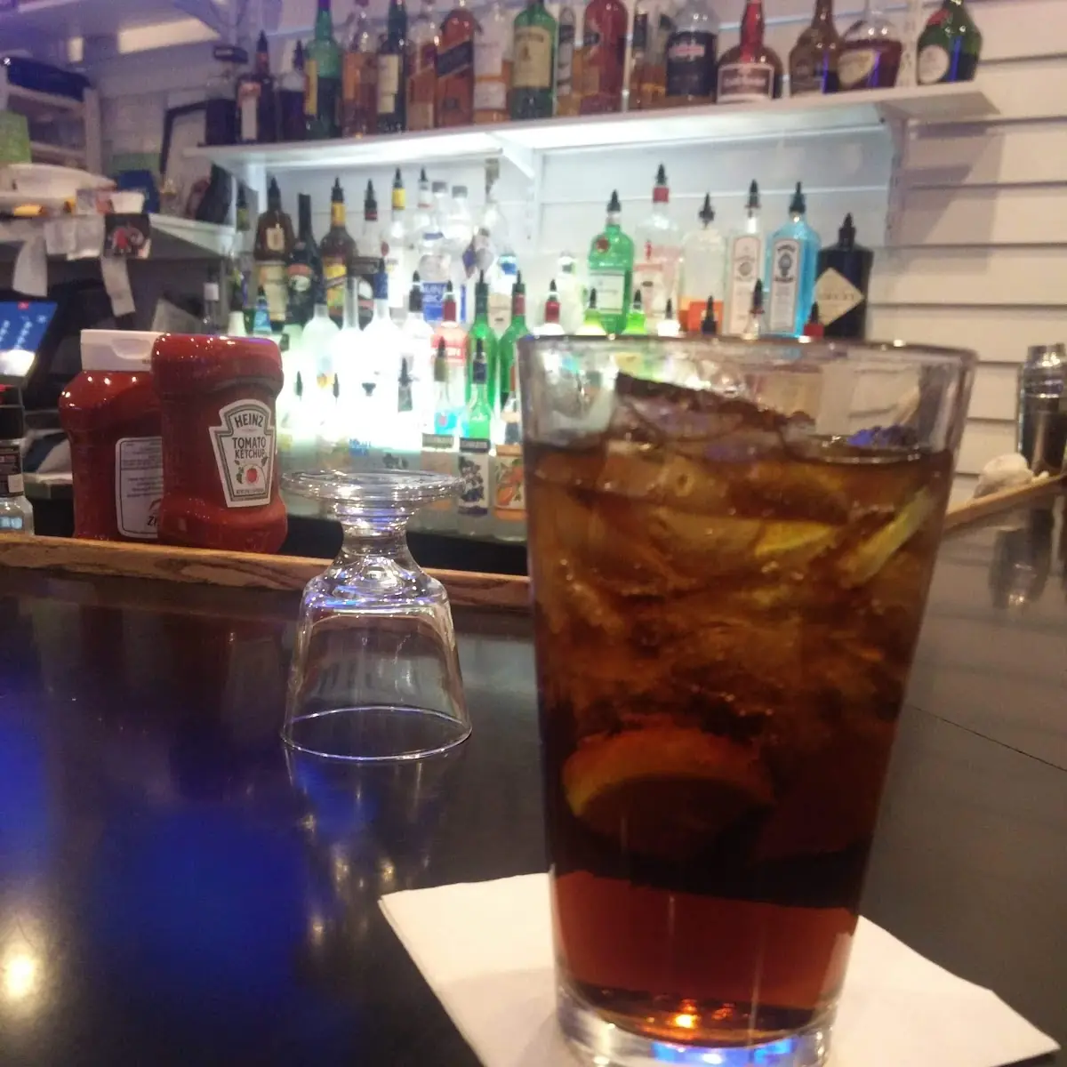 Ask Your Server Full Bar No Refills on Soda
