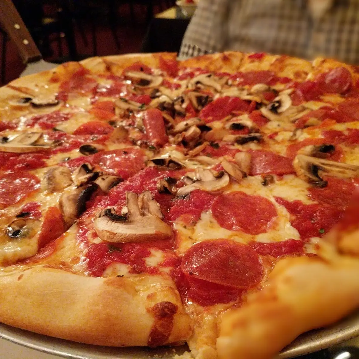 Mushroom Pepperoni Pizza