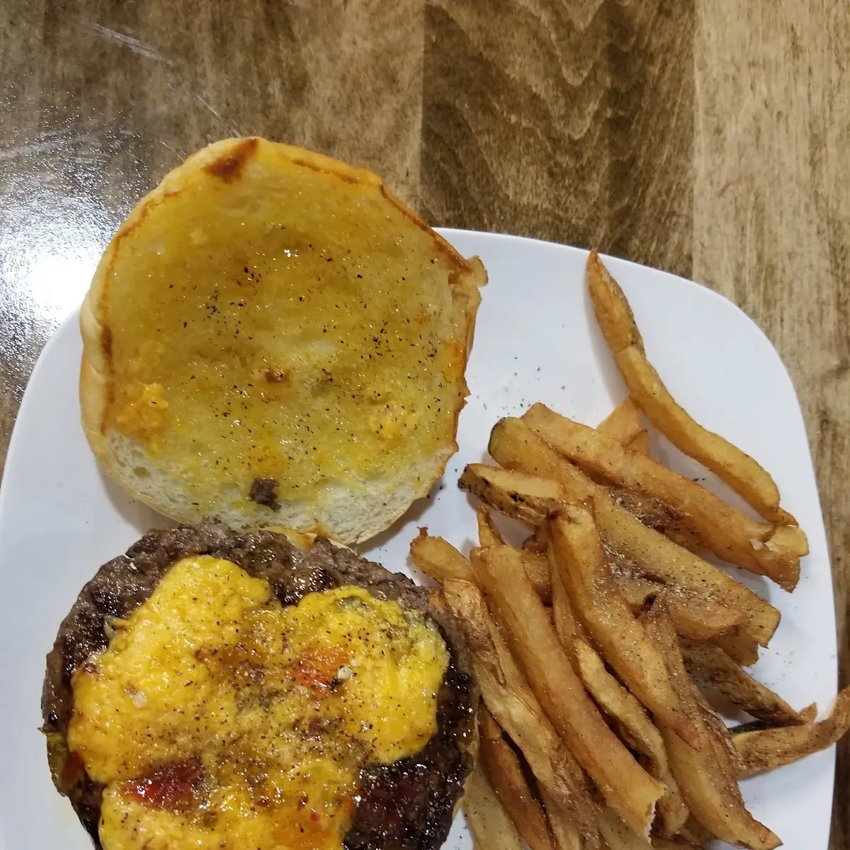 Pimento Burger