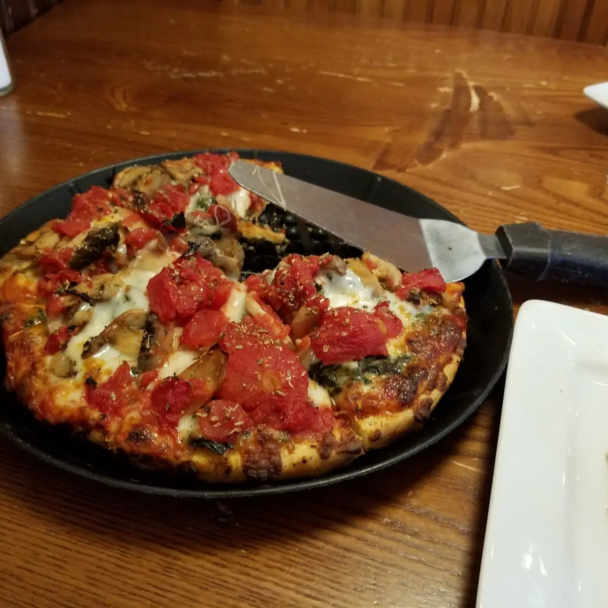 8 Personal Pizza