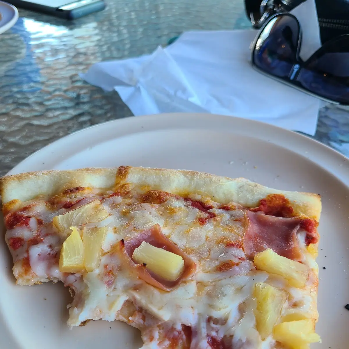 Hawaiian Pizza