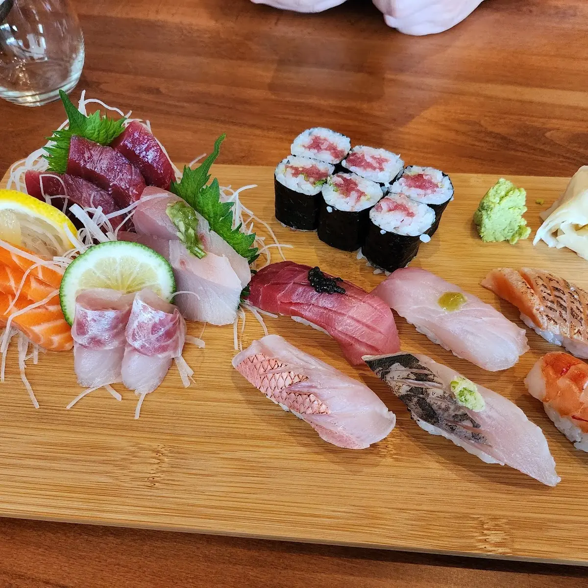 Sushi Sashimi Combo