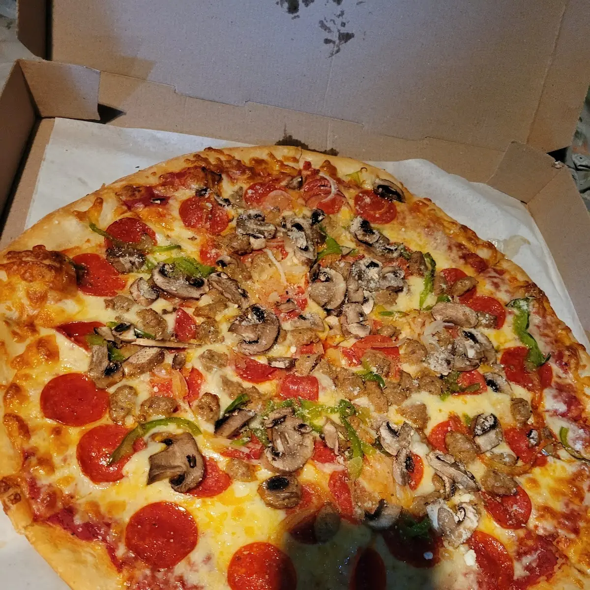 Supreme Pizza