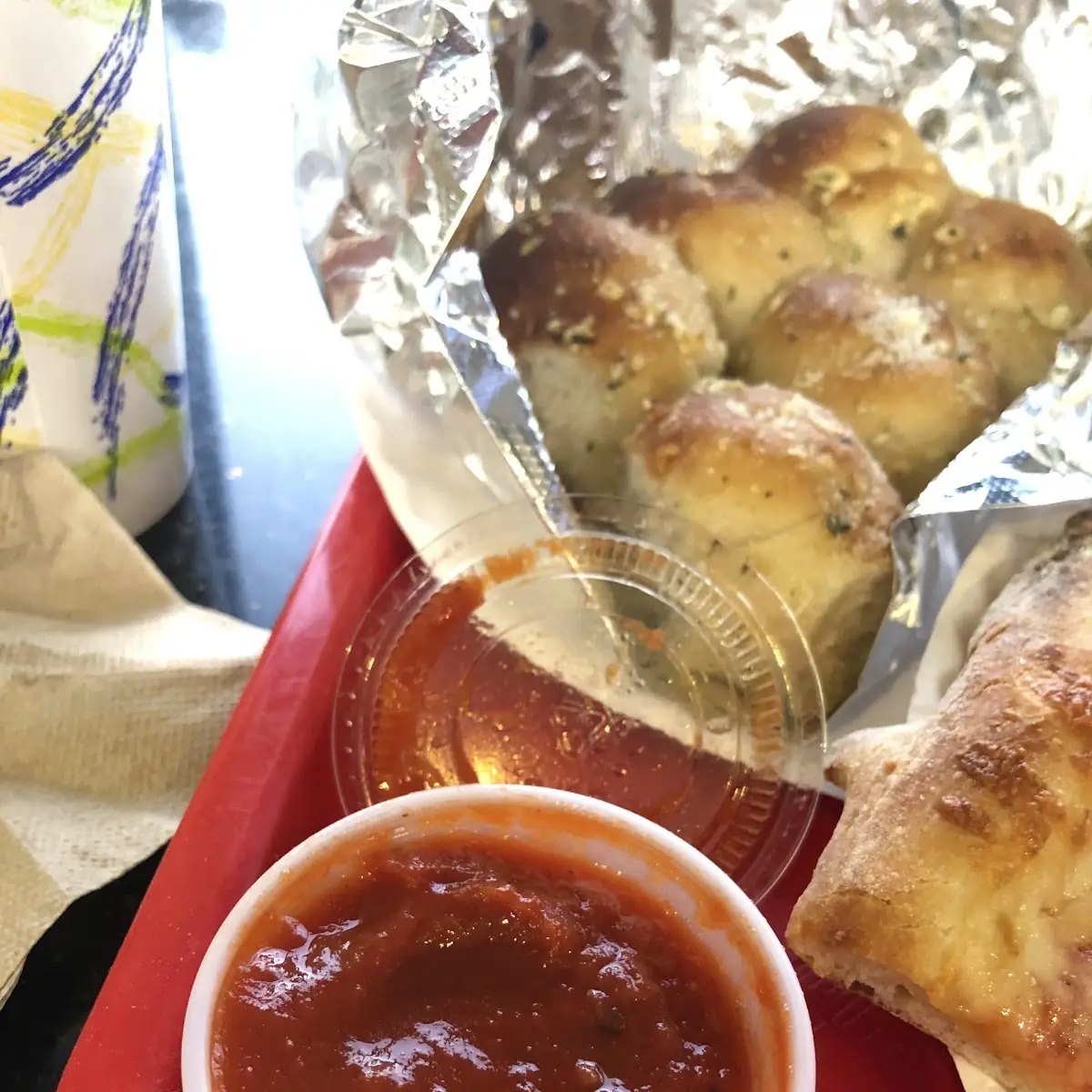 Garlic Knots with Cheese & Sauce