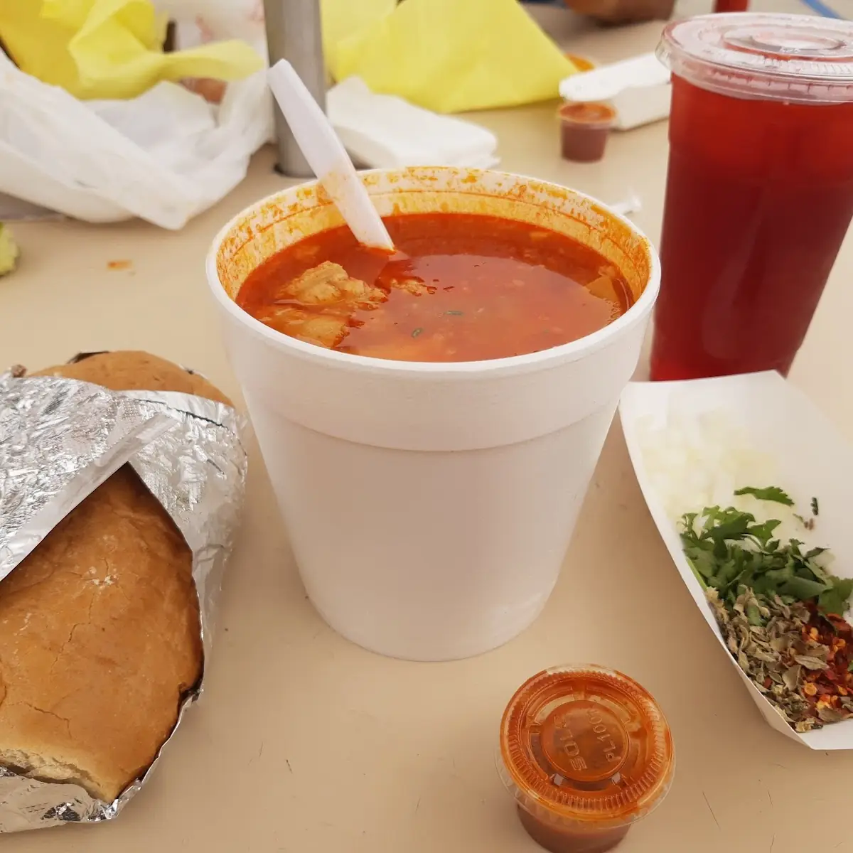 Menudo Rojo