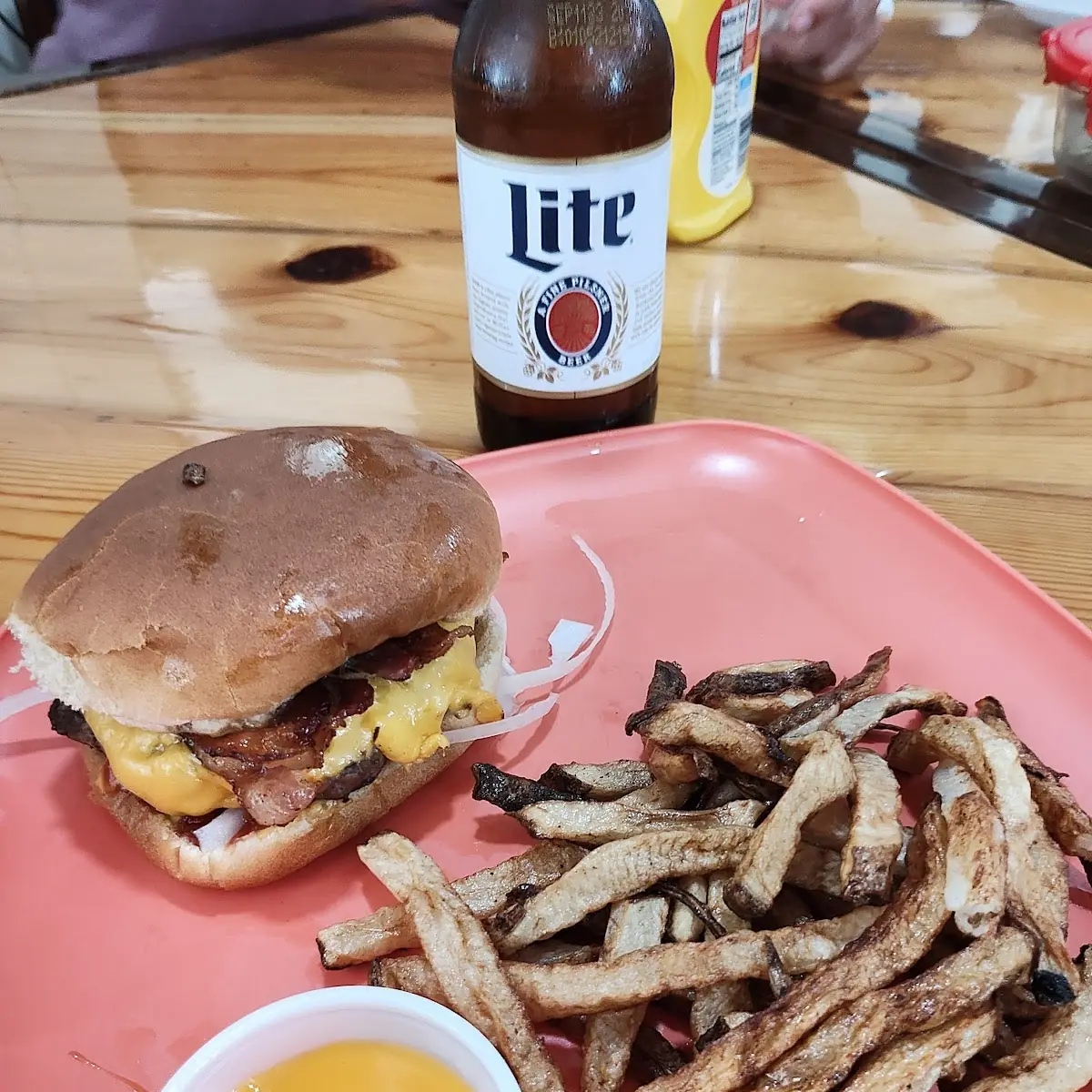 Bacon Cheeseburger
