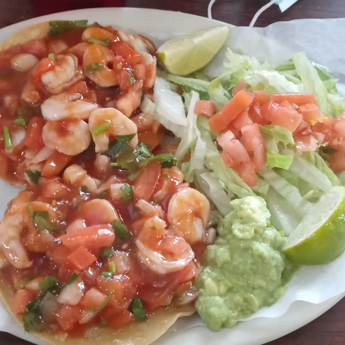 44 Tostadas de Camarón 44 Shrimp Tostadas