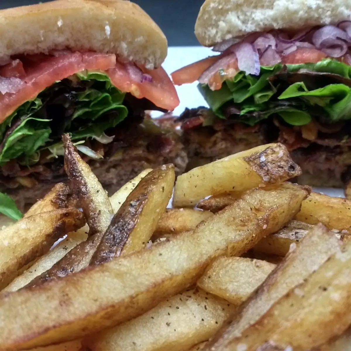 Bacon Cheddar Burger w Fresh Cut Fries