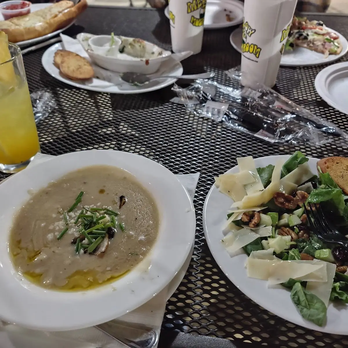 Mushroom Soup & Fruit Spinach Salad