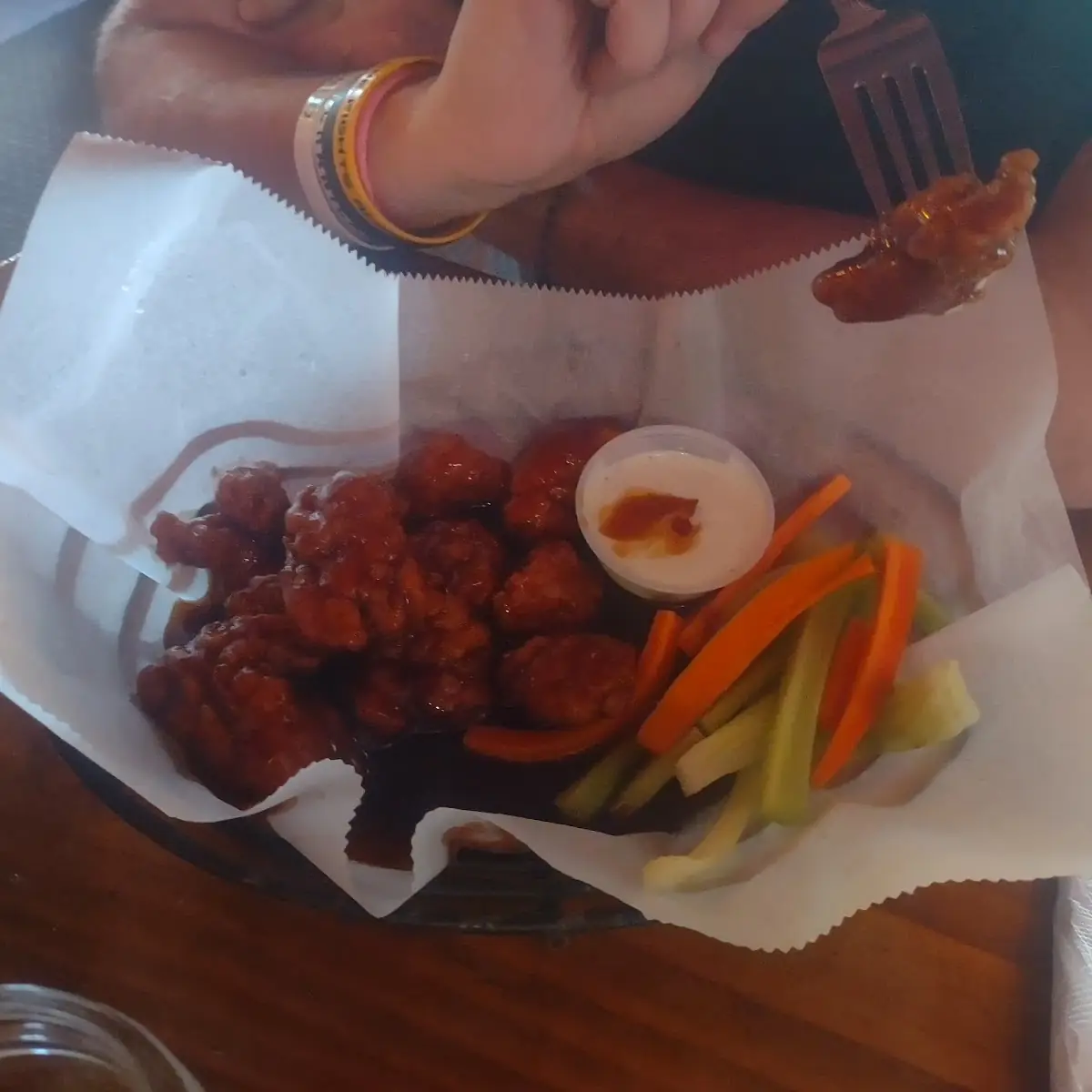 OC's Famous Wings