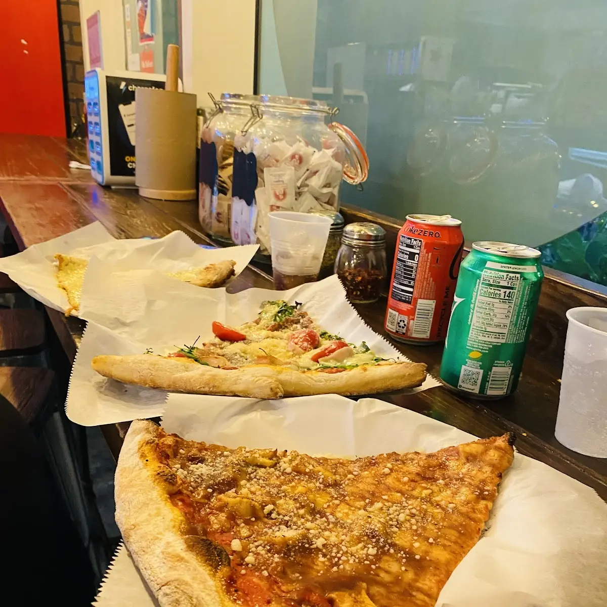 Pizza Margarita Y Pizza BBQ